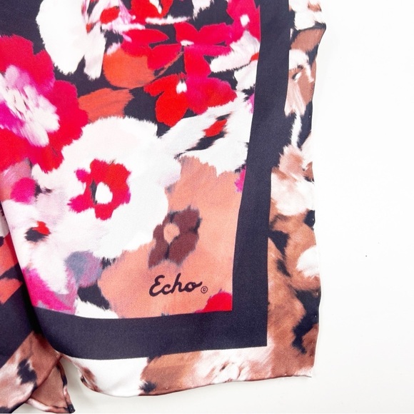 ✅ ECHO NAVY/RED/PINK FLORAL SCARF 34X34 INCHES.  LIKE NEW CONDITION - Picture 2 of 3